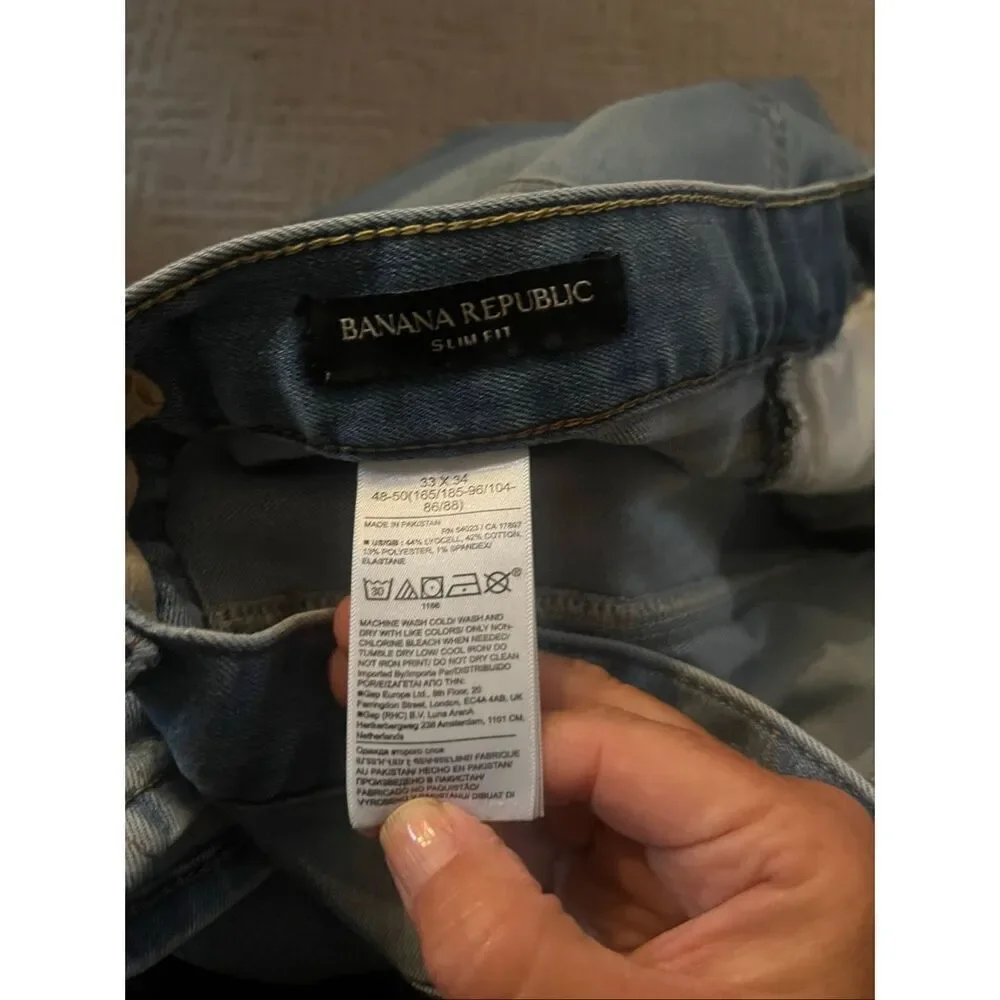 Banana Republic excellent banana